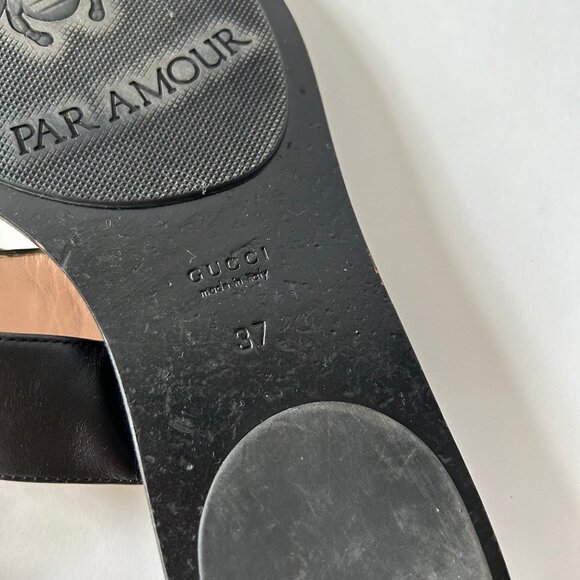 GUCCI BLACK LEATHER GG T-STRAP SANDAL - Picture 6 of 6